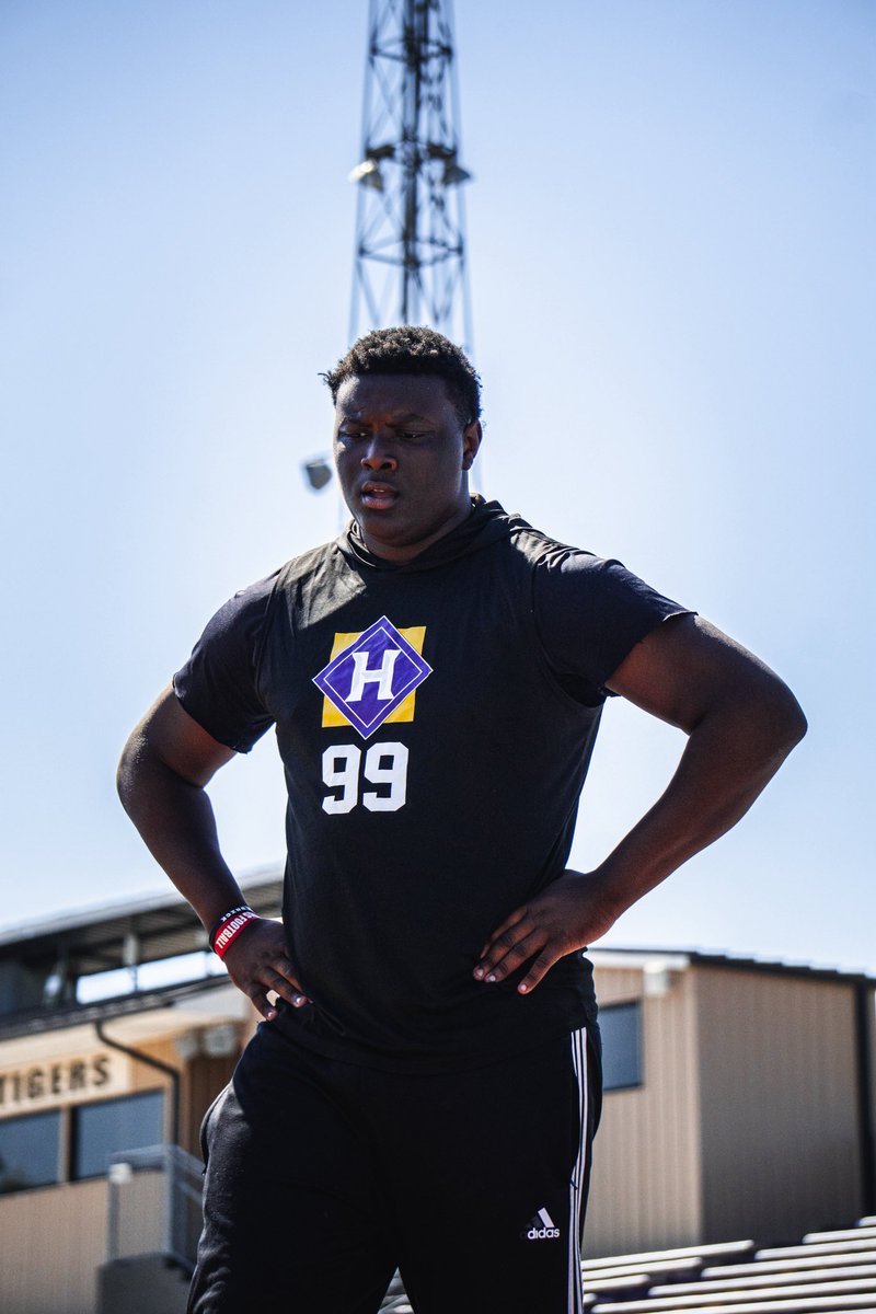 Offseason going great!!💕#AGTG #BurgBuilt