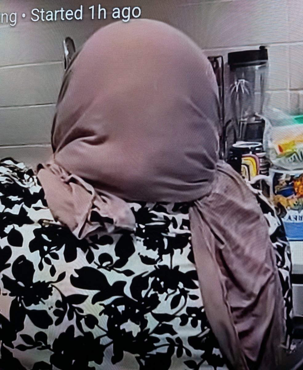 Noralynn R. tweet media