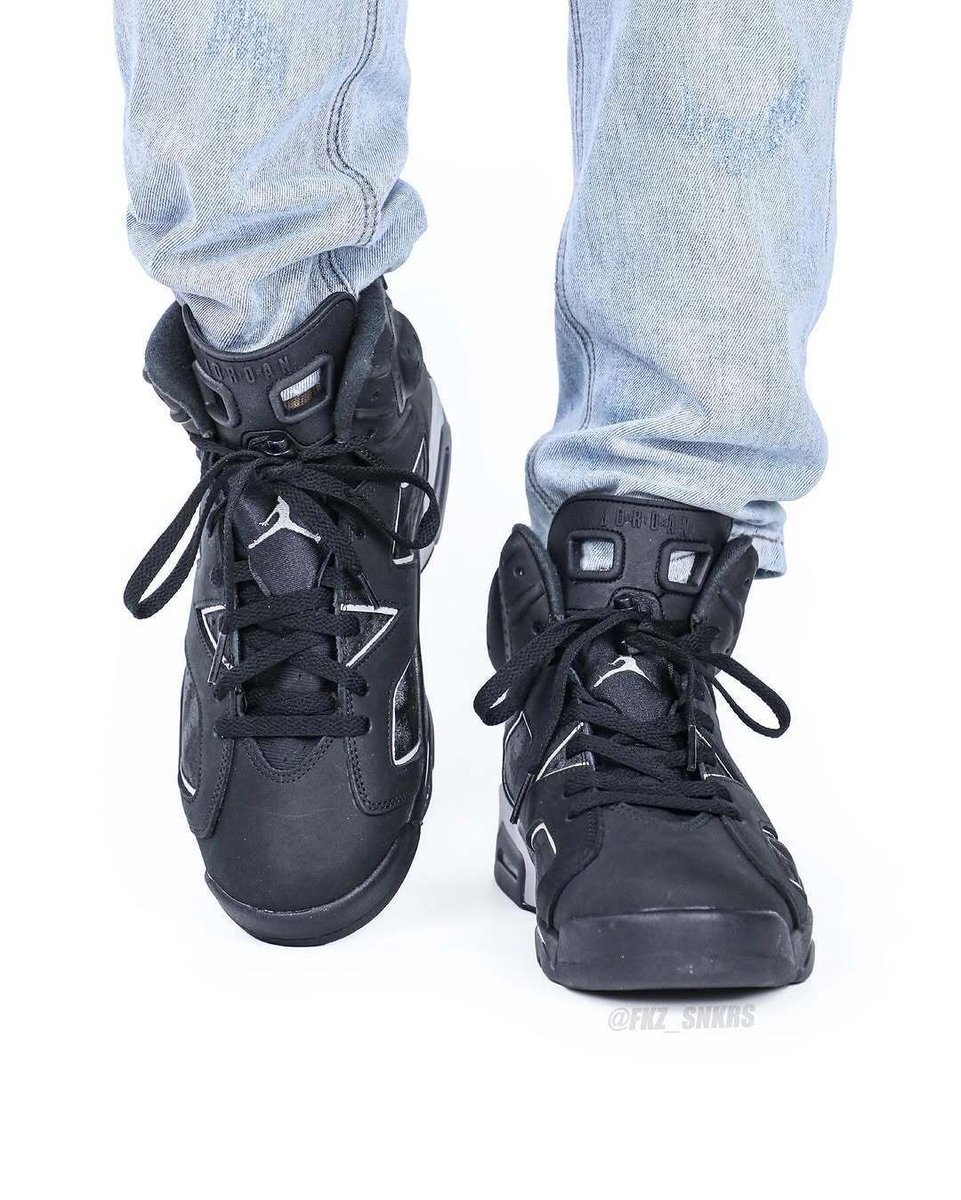 SneakerAlert tweet media