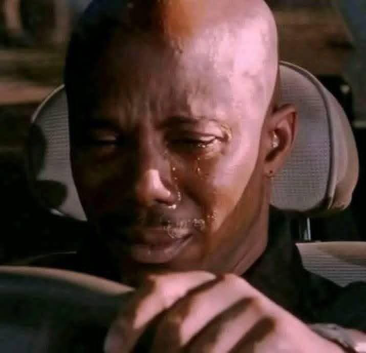 E daí? Lamento. Quer que eu faça o quê? tweet media