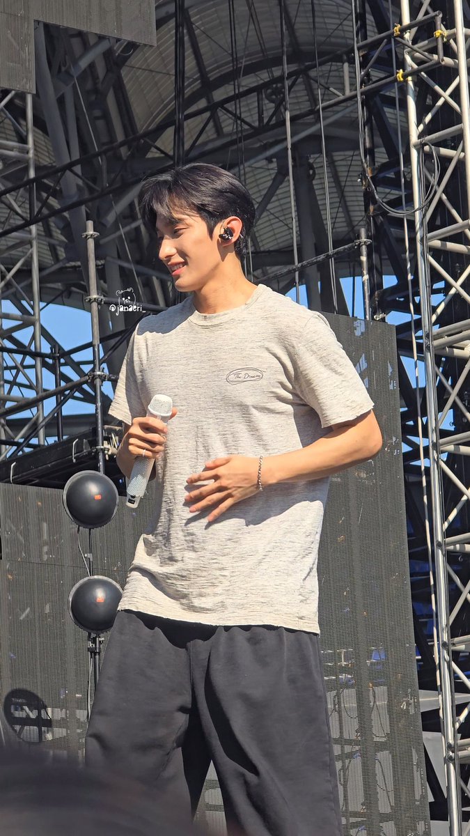 JanAeri_'s tweet photo. DK bare face >>>>>

Soundcheck
#SEVENTEEN_NEW_IN_BULACAN #NEW_BULACAN #SEVENTEEN
#세븐틴 #DK #Dokyeom #도겸 https://t.co/UYgACtw6VJ
