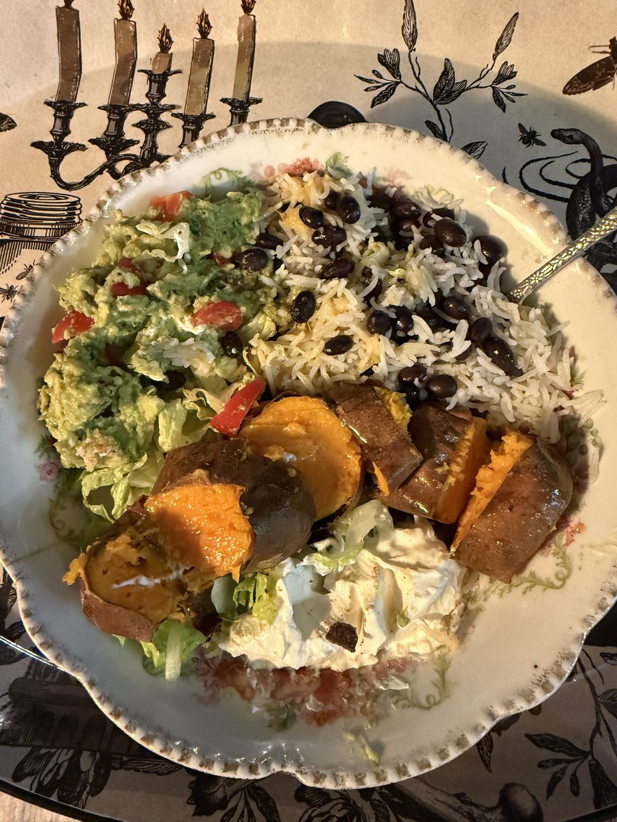 Trisha M-Bourbeau tweet media