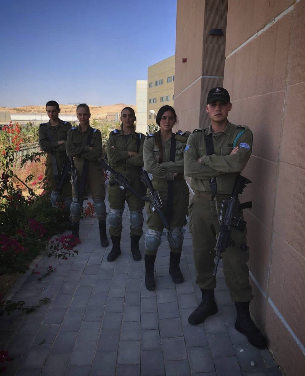 mayaam_omri's tweet photo. Not just a uniform, but a promise to protect and never back down 🇮🇱 https://t.co/Xl2hnKSvuc
