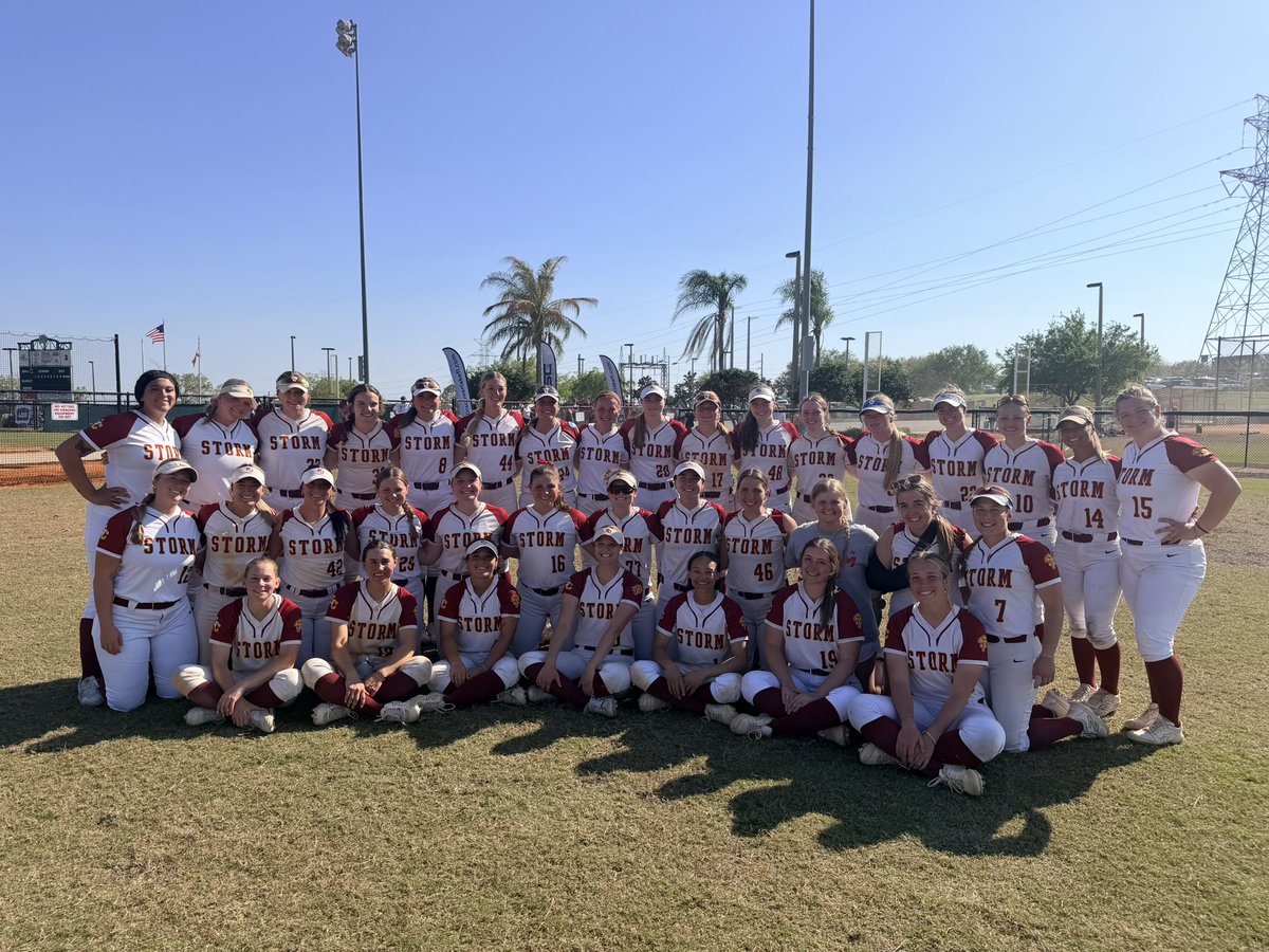 Simpson Softball ⚡️ tweet media