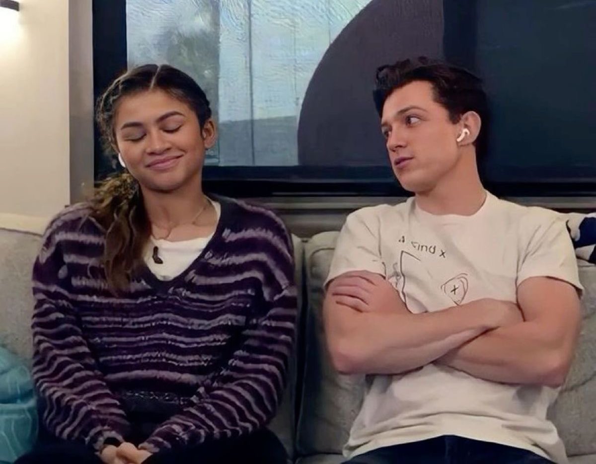 Lady Thompson tweet media