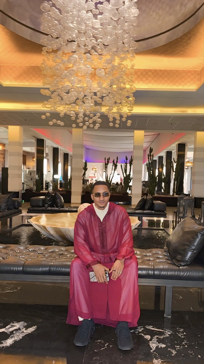 Loading… tweet media