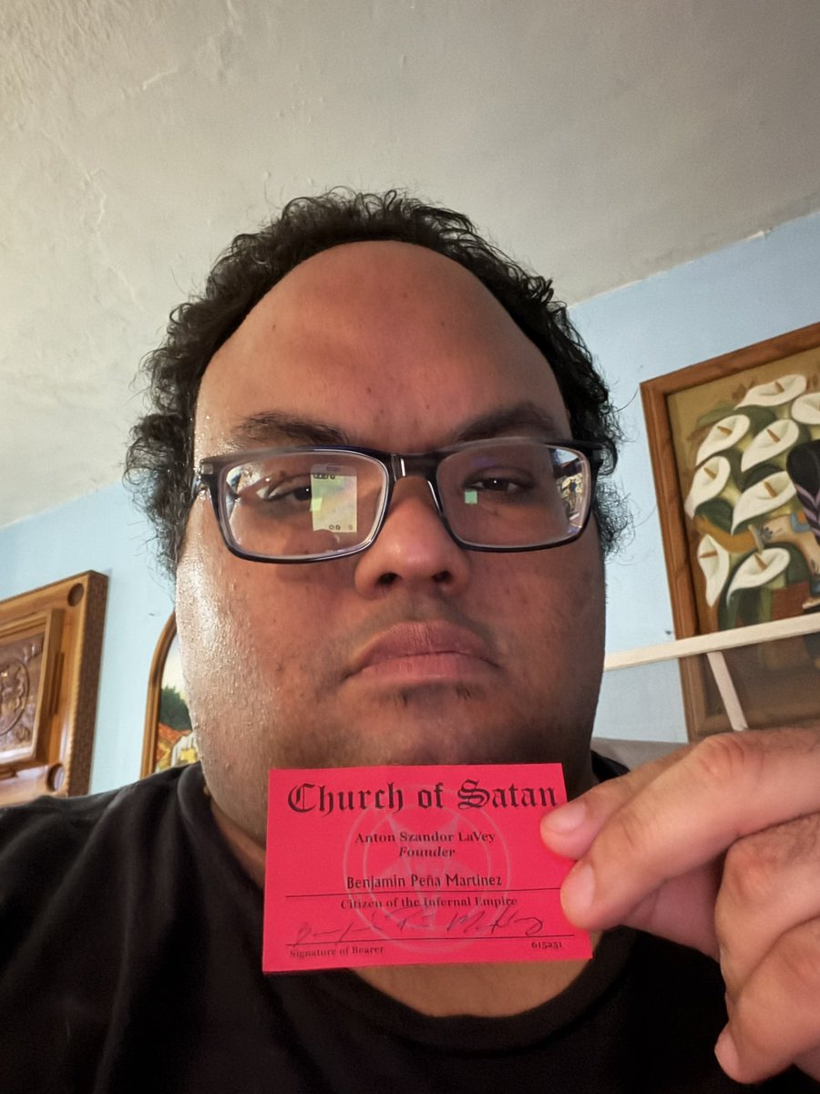 Reichmarshallgrenadier1401 tweet media