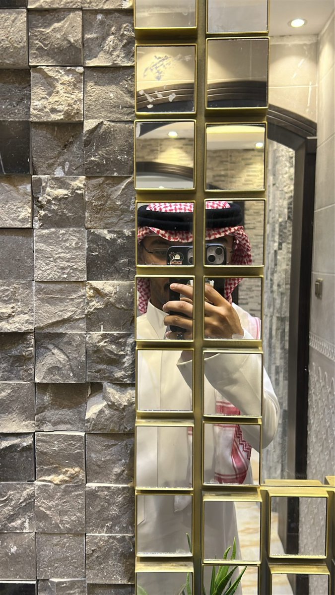 👷🏽‍♂️ tweet media