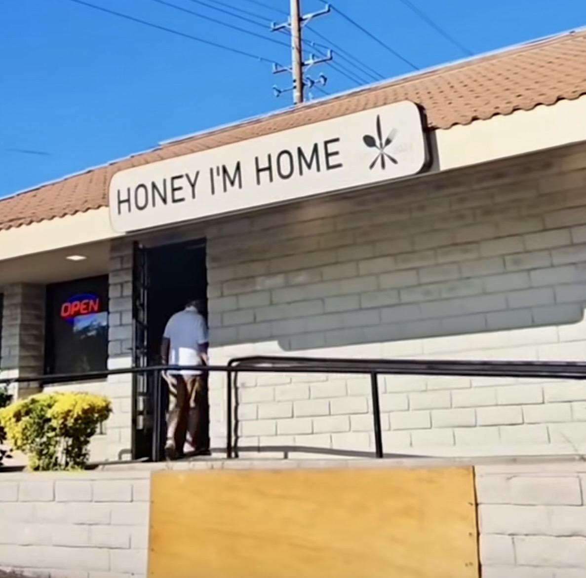 KRAZY KEITH RULES tweet media