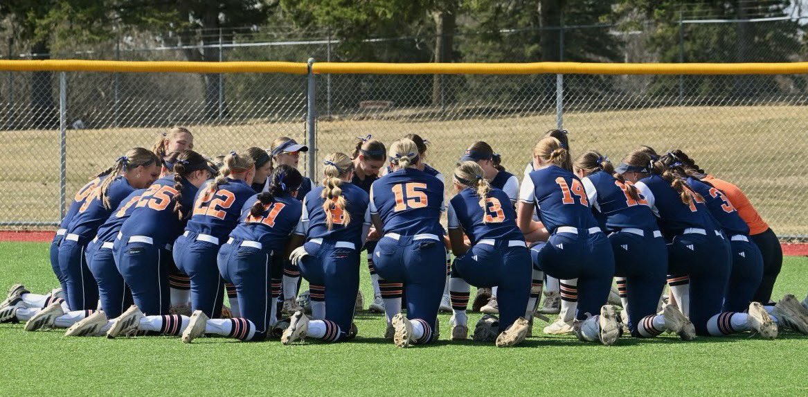 Midland Softball tweet media