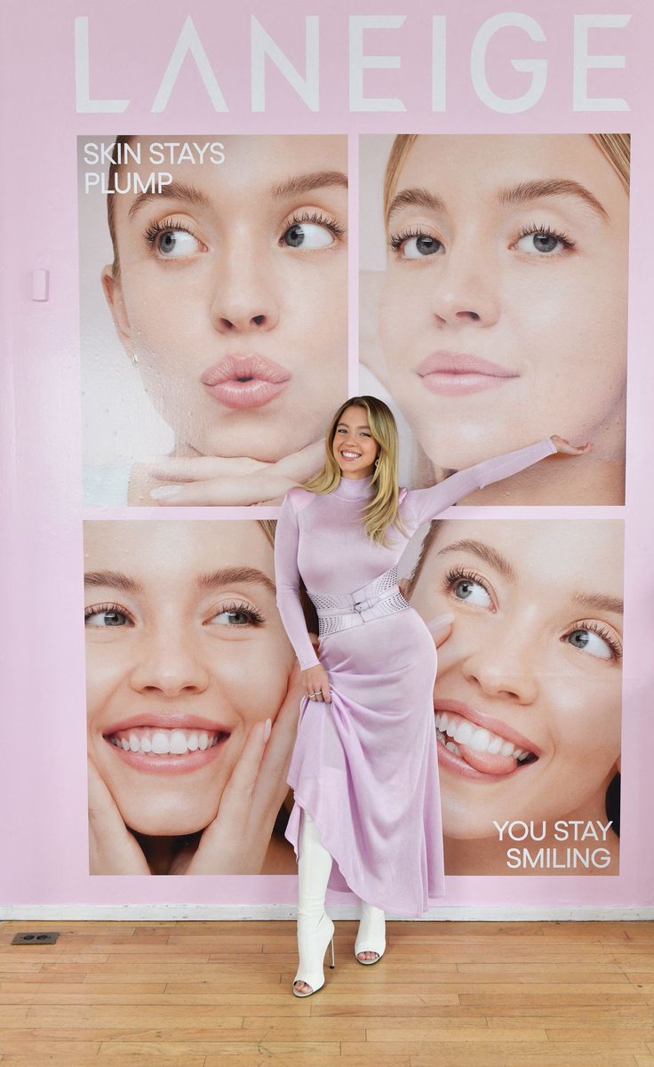 sydneyssource's tweet photo. love her so much 🌺 https://t.co/D6uGG2U3f3