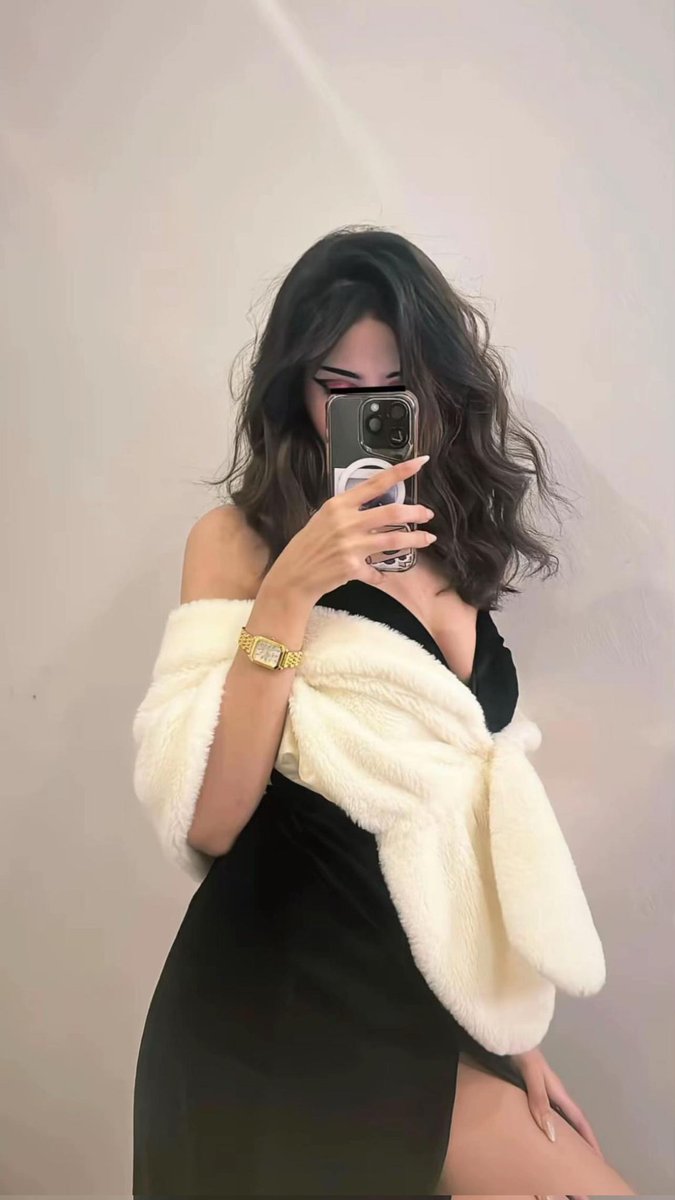 احلام tweet media