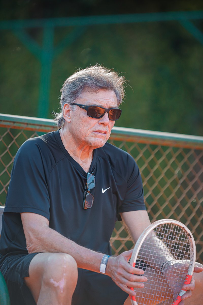 omar erre tweet media