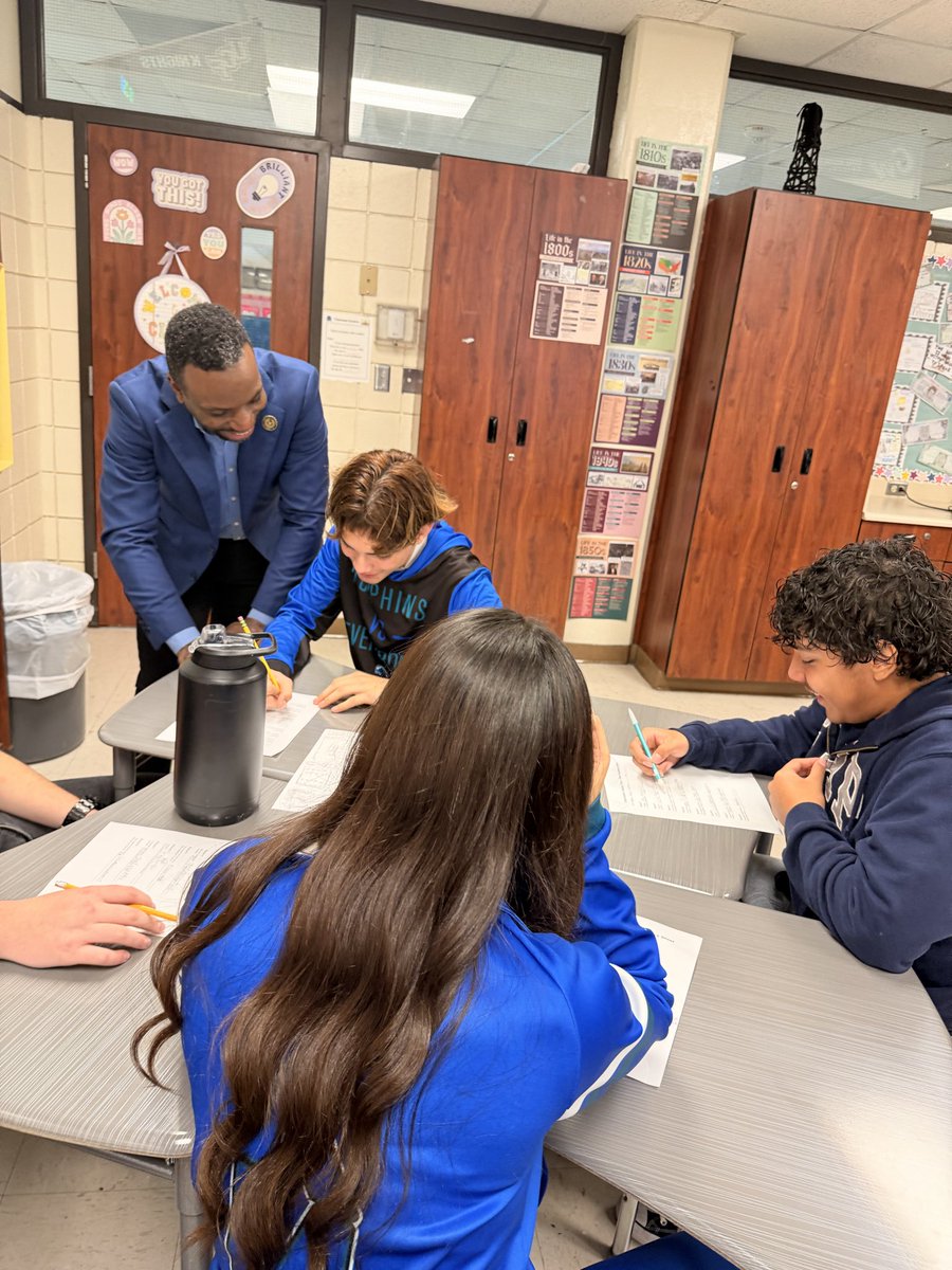 LJ Francis tweet media