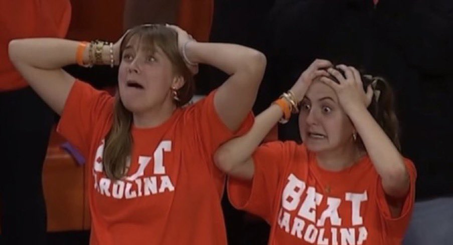 ɢᴀᴍᴇᴄᴏᴄᴋѕ ᴠѕ ᴇᴠᴇʀʏʙᴏᴅʏミ☆ tweet media