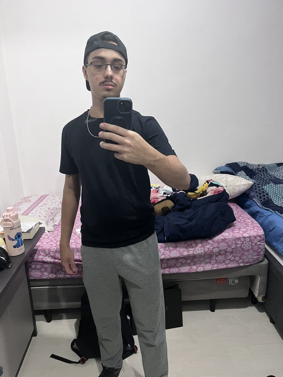 joakoutz tweet media