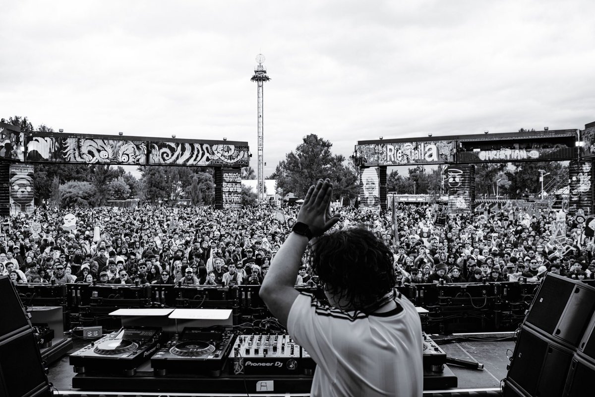 albyloud's tweet photo. ALBY LOUD @ EDC MEXICO 2026

📸 MONTISTIF 

#edcmexico #harddance https://t.co/my3wQ4vanN