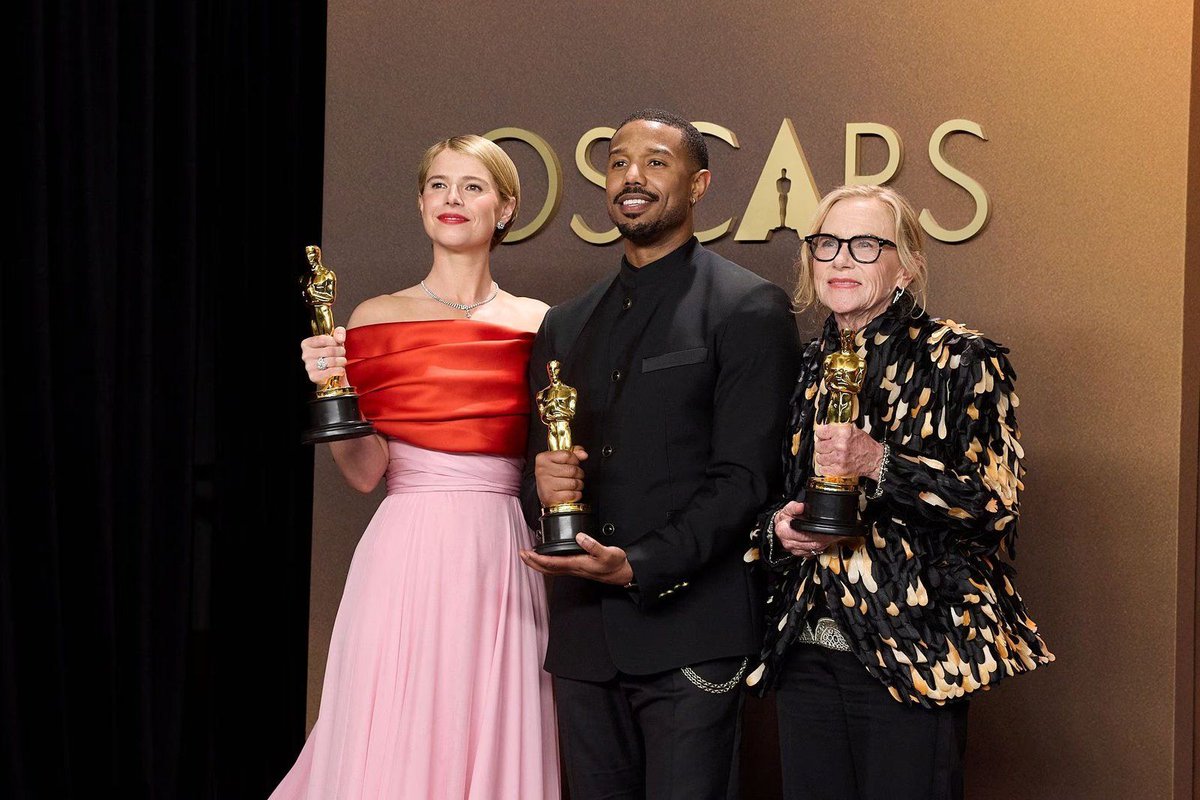 The Fox Magazine tweet media