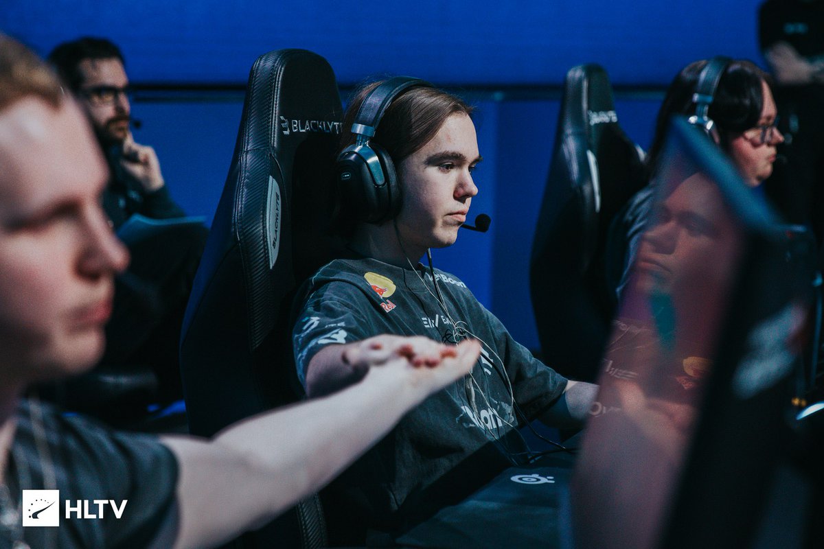 Day 4 done. ✅

<a href="/HLTVorg/">HLTV.org</a> <a href="/BLASTPremier/">BLAST Premier 💥</a>