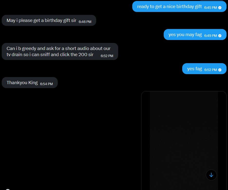 KingFootMaster2's tweet photo. it was this cash fags birthday and i drained him quite well 😈 a nice $200 paypal birthday bill to start. https://t.co/L7JWhBVTRK