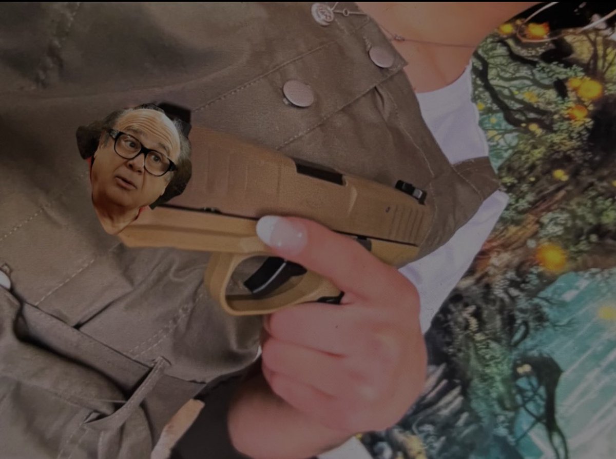 feelzndthrillz tweet media