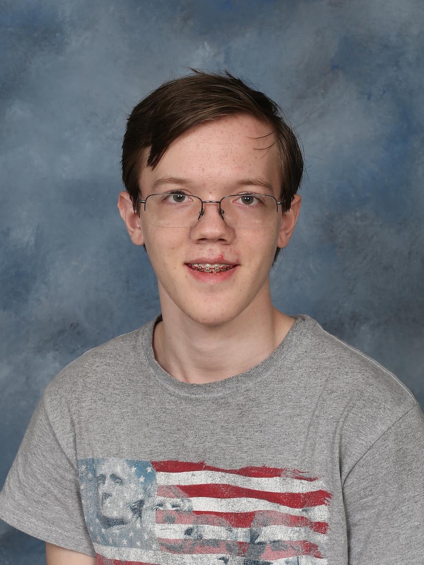 LOLDEIBoogieBack tweet media