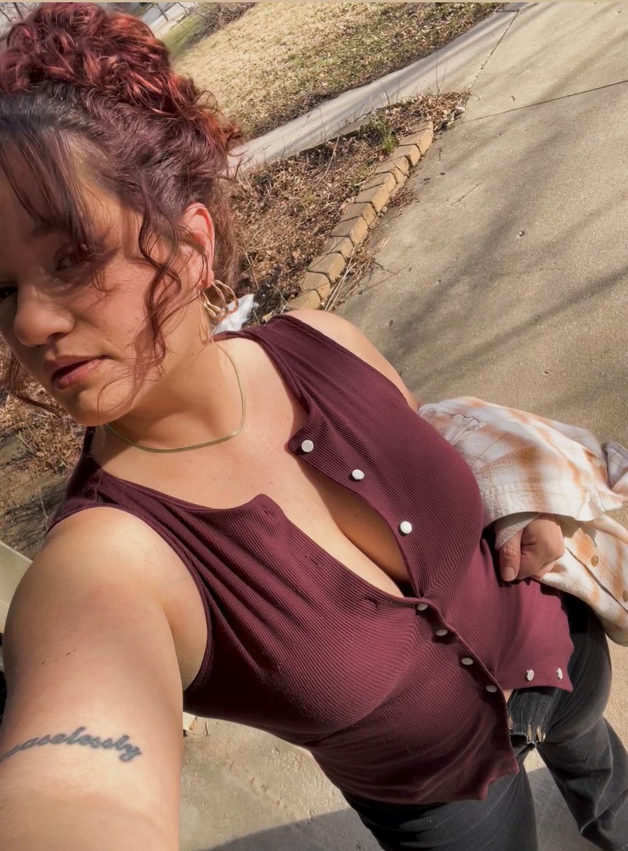 billie bones tweet media