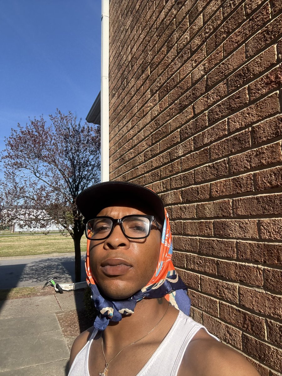 𝐏𝐑𝐄𝐒𝐈𝐃𝐄𝐍𝐓 𝐌𝐀𝐍-𝐄𝐀𝐓𝐄𝐑🫦🏴‍☠️ tweet media