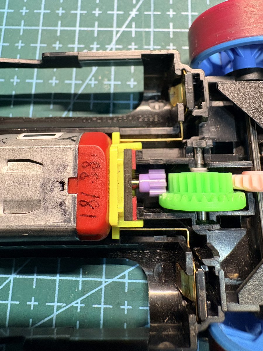 さむえ tweet media