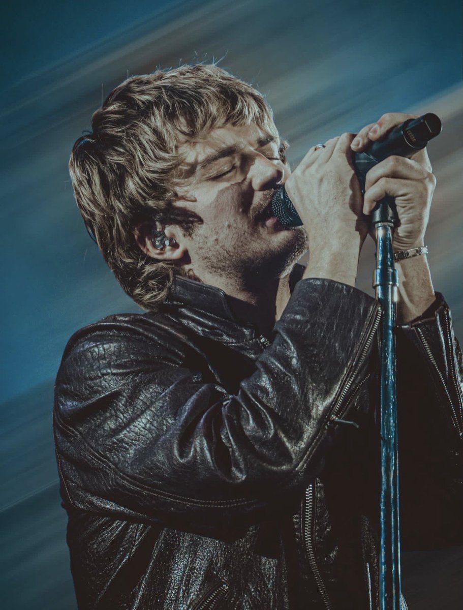 ash || SEEING DJO ⊹ . ݁ ⟡ ݁ . tweet media