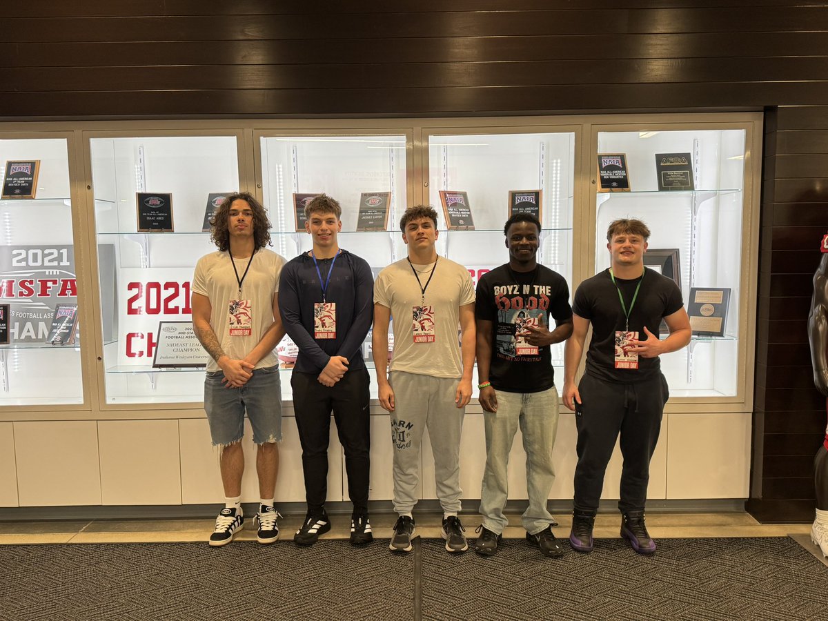 Coach Avery Thompson Sr tweet media