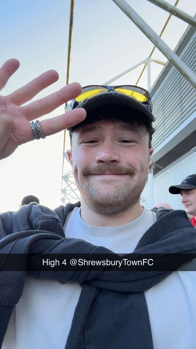 Zach Homer tweet media