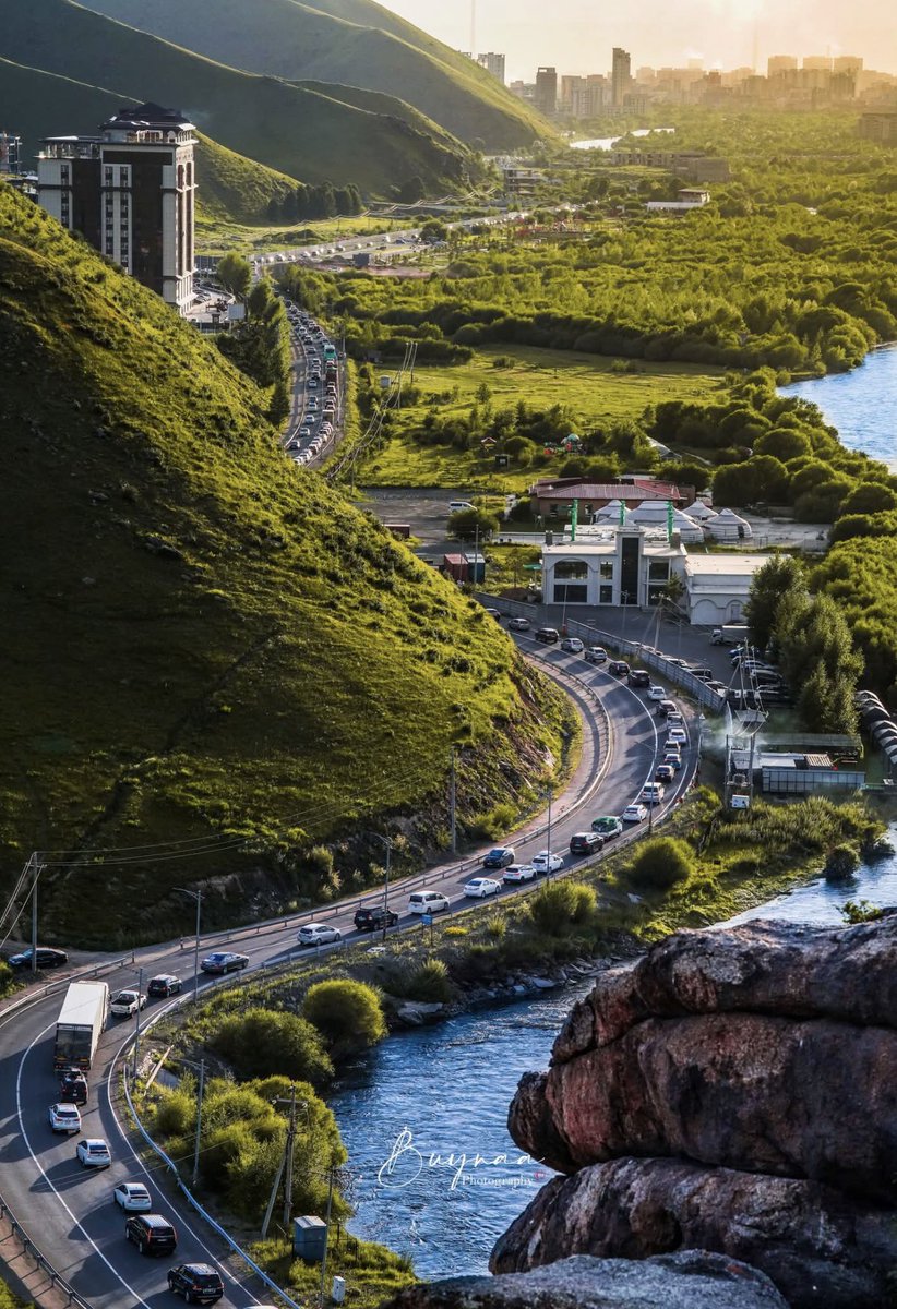 Amaraa⚘️eemegtei ⚘️ tweet media