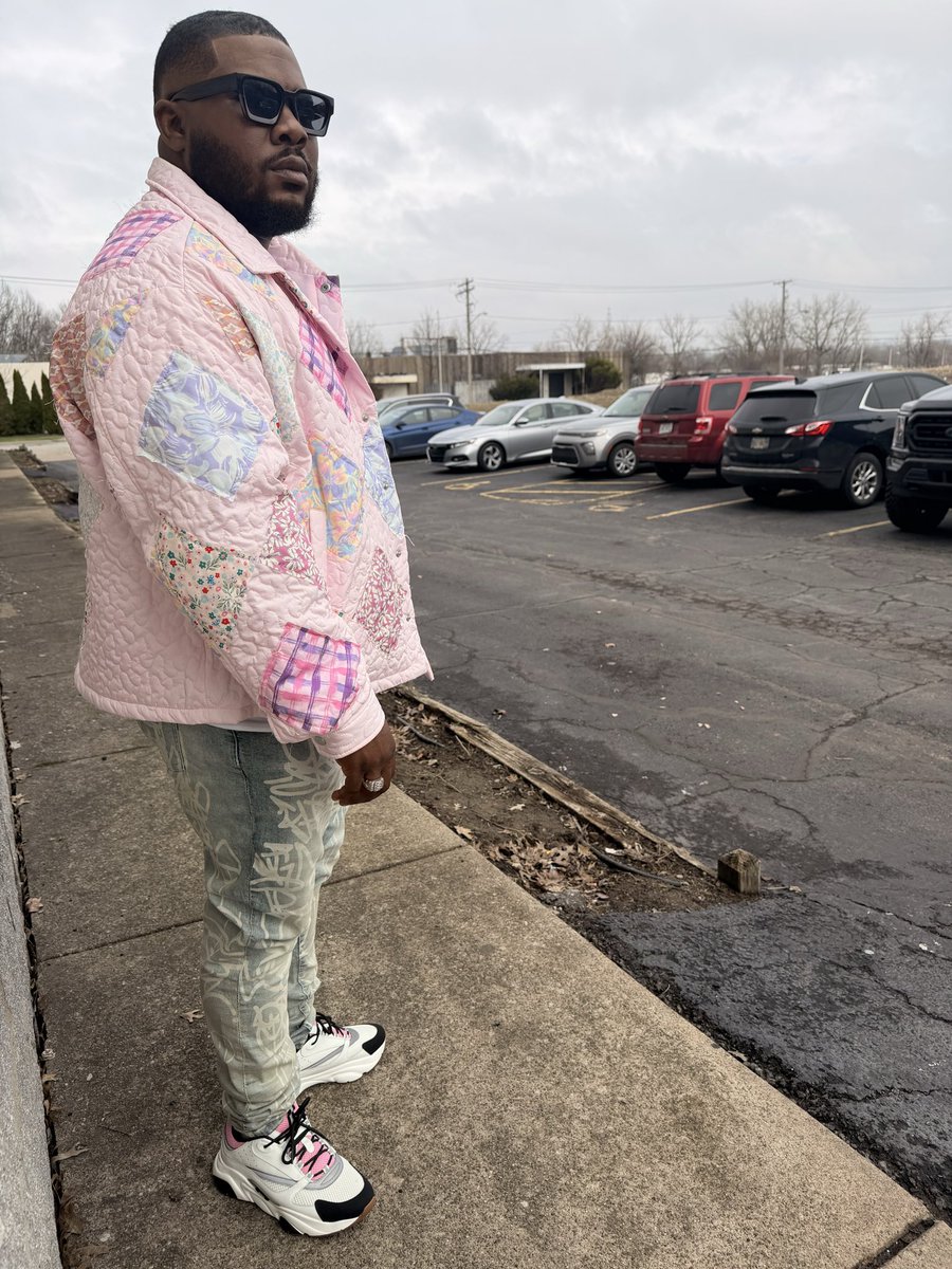 GuQQi5's tweet photo. Been Throwing A Fit Lately 🤑😤 https://t.co/P3aBHVZPry