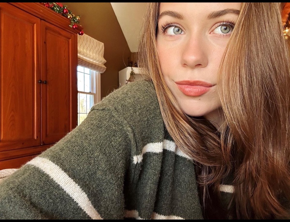 La mujer que aparece en tu vida cuando estás sobreviviendo con 200 pesos al mes