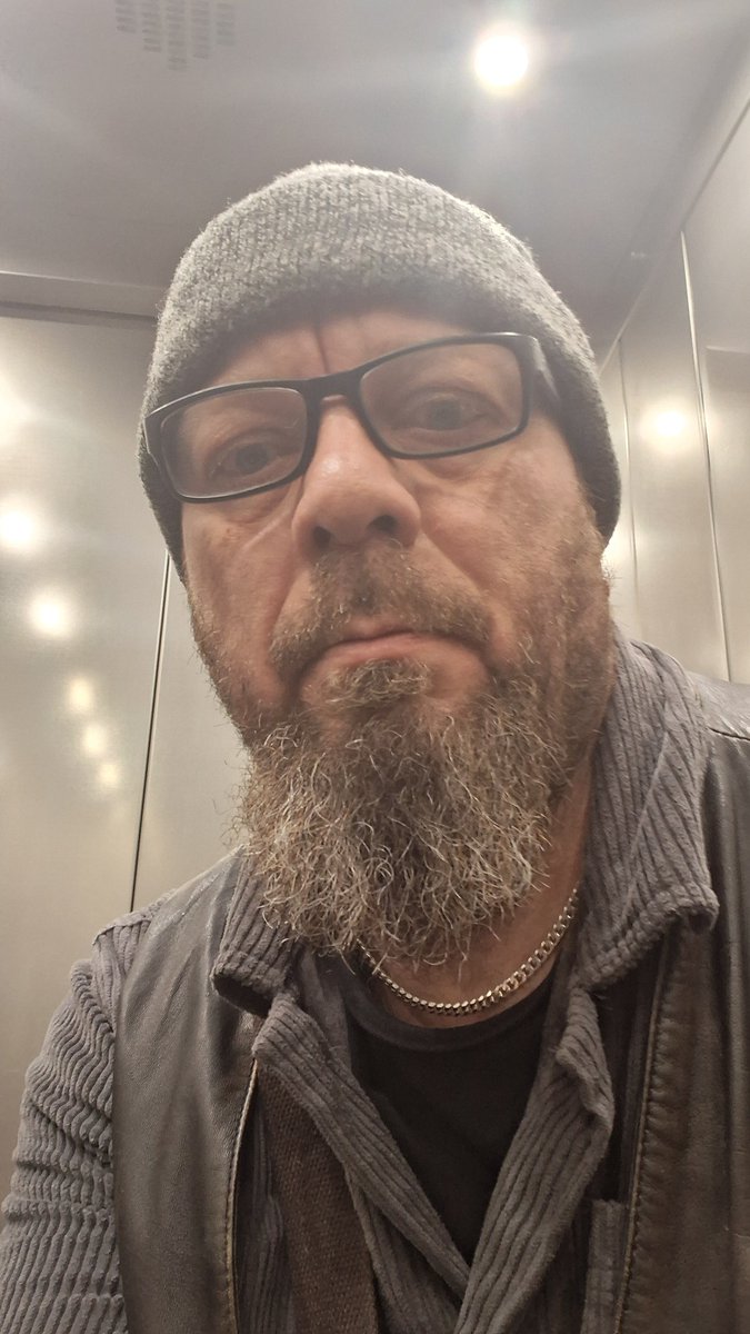 MeesterAl tweet media