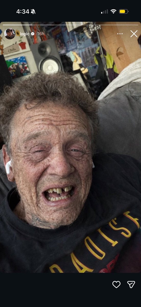 Desi ‧₊˚✧ tweet media