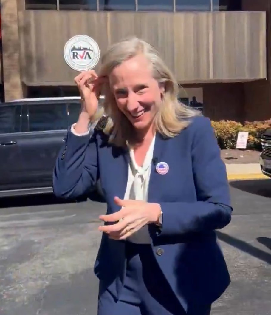 Carthago delenda est tweet media