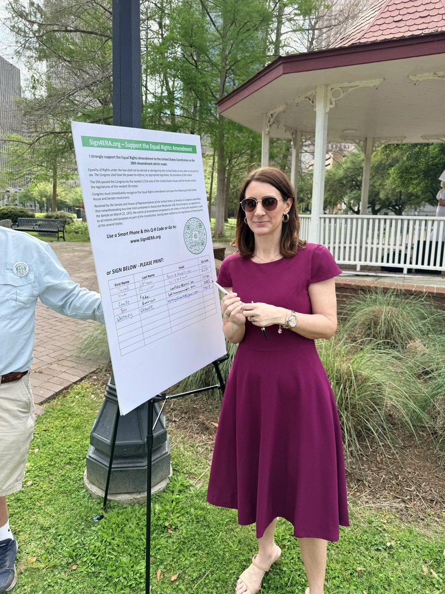 Whitney Whitmire tweet media