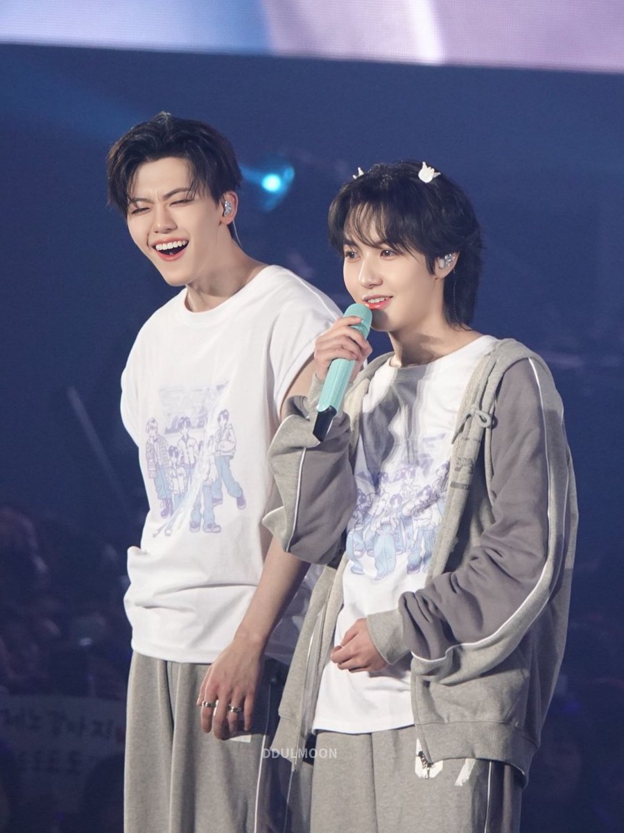 ddulmoon tweet media