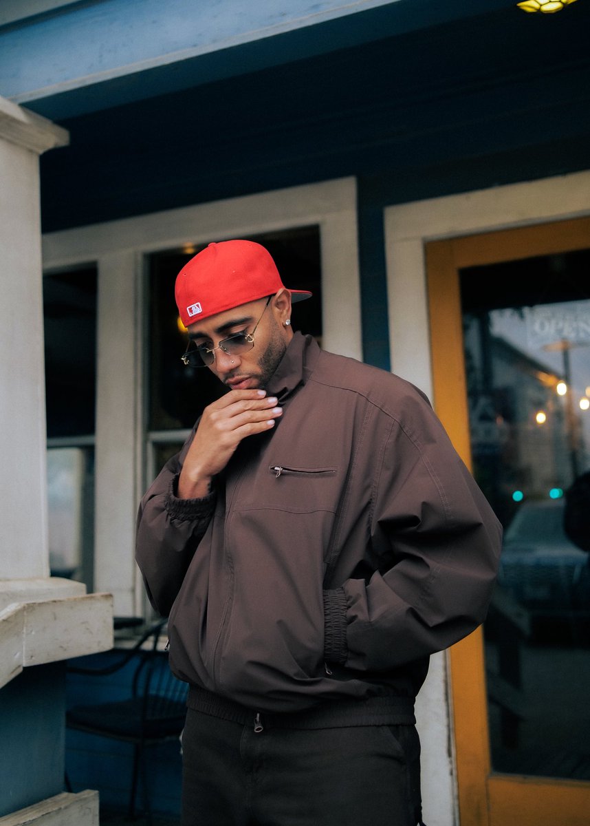 Bizzy Crook tweet media