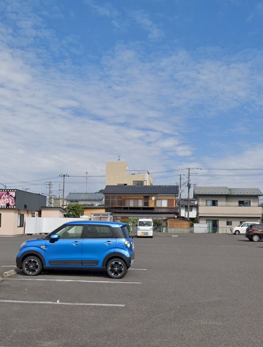 ulkhne's tweet photo. 被害者女性の近辺でストーカー配信。
下記のはま寿司芳賀店に頻回に出入りする。
対象女性に対して、諦めきれない。と吐露する。
退店時もカメラを回しており、自身の車と駐車場の映像を残していた事から特定に繋がる。 https://t.co/Mn6pyZaD1W