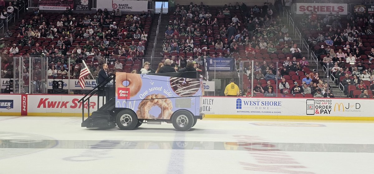 Dustinson tweet media