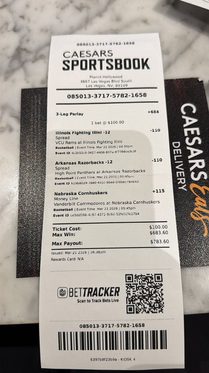 Cappin’ Cam tweet media