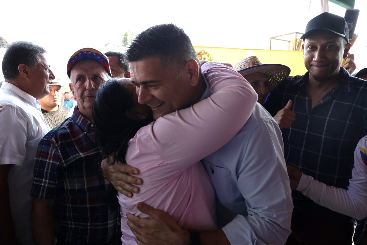 Freddy Superlano tweet media