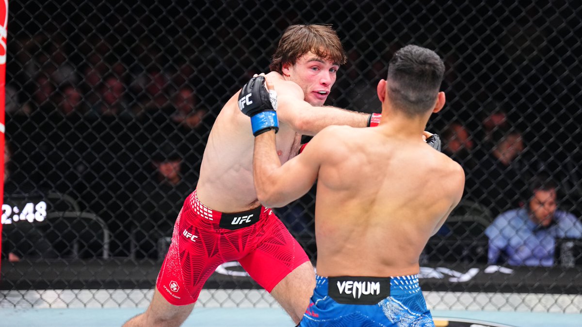 ufc's tweet image. Proving he belongs 💪

@LukeRileyMMA secured the W on home turf at #UFCLondon!