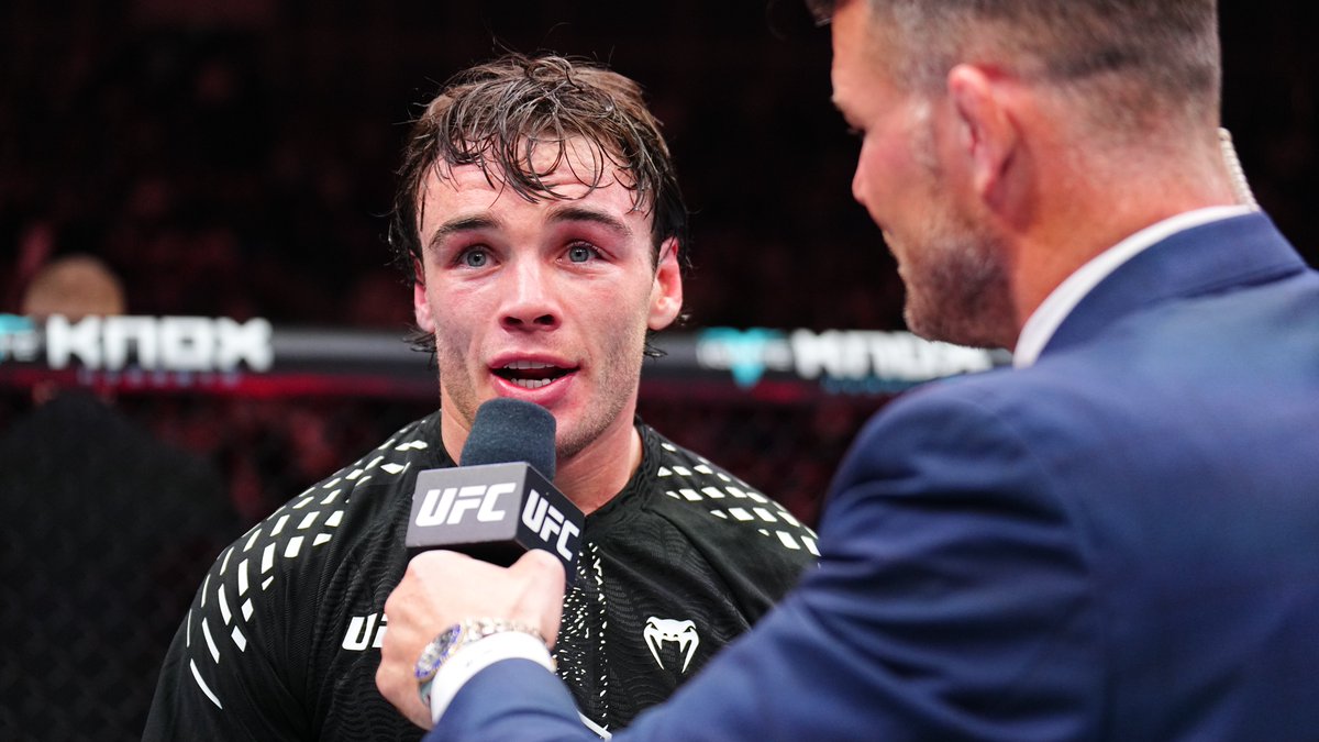 ufc's tweet image. Proving he belongs 💪

@LukeRileyMMA secured the W on home turf at #UFCLondon!