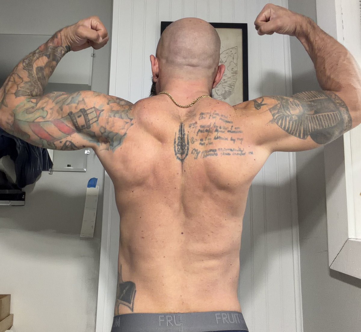 Saint Gabriel ✝️ tweet media