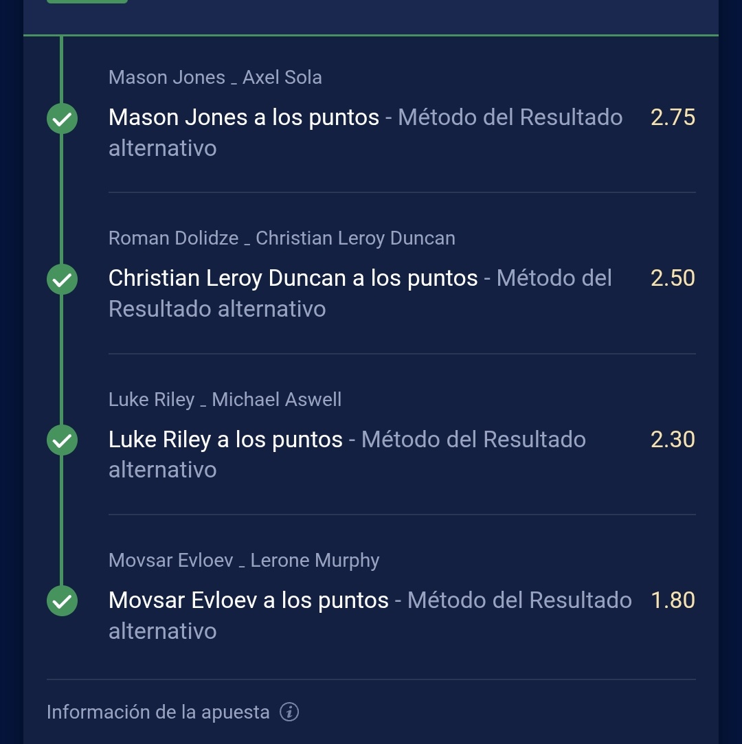 toyenUFC tweet media