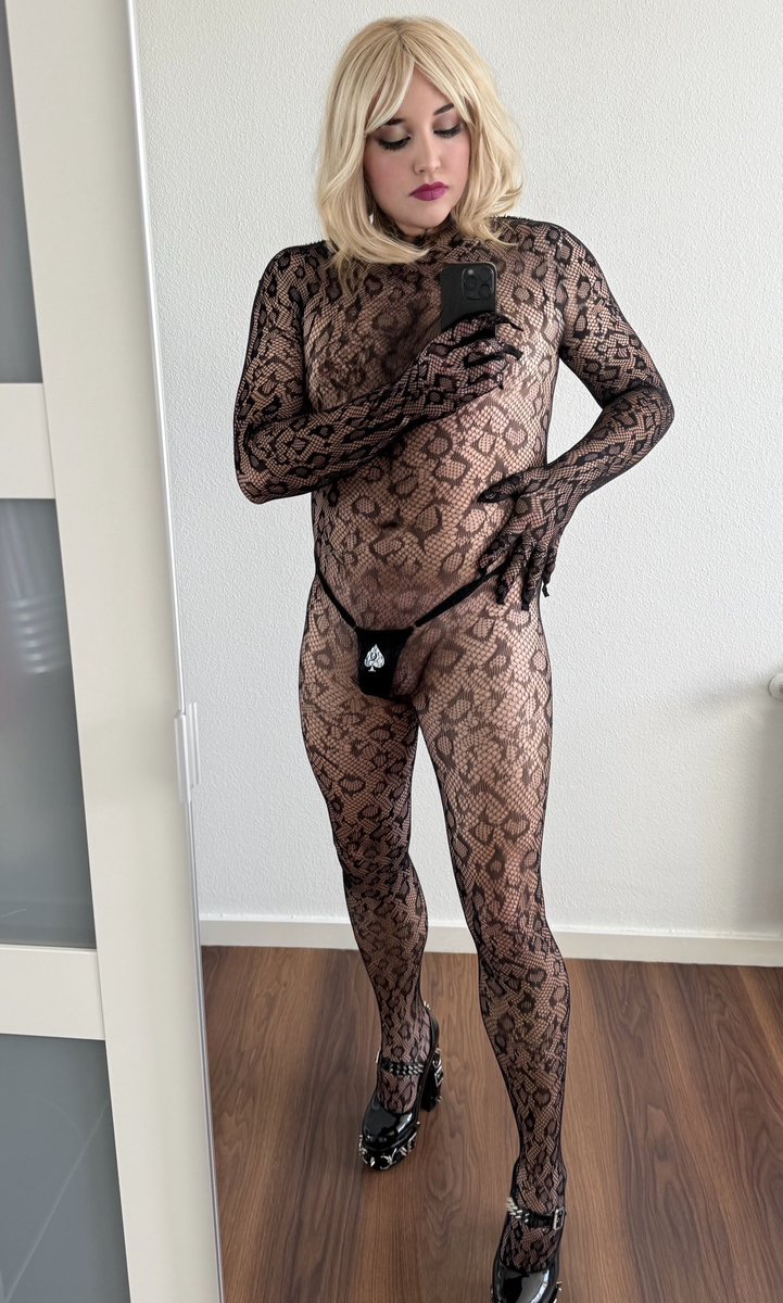 Sissy Maria tweet media